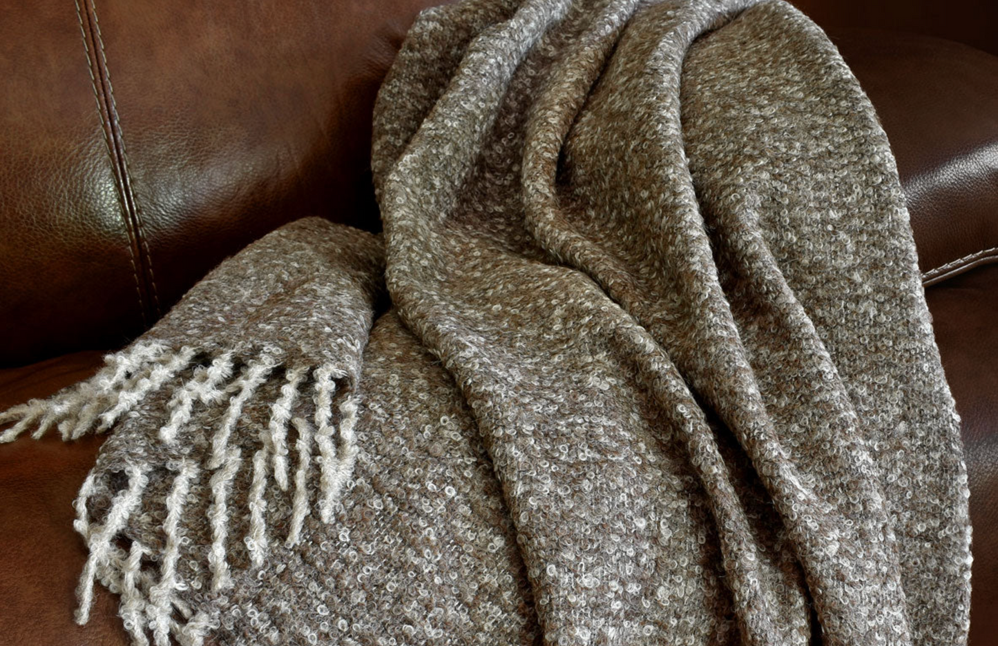 Criolla Boucle Alpaca Throw