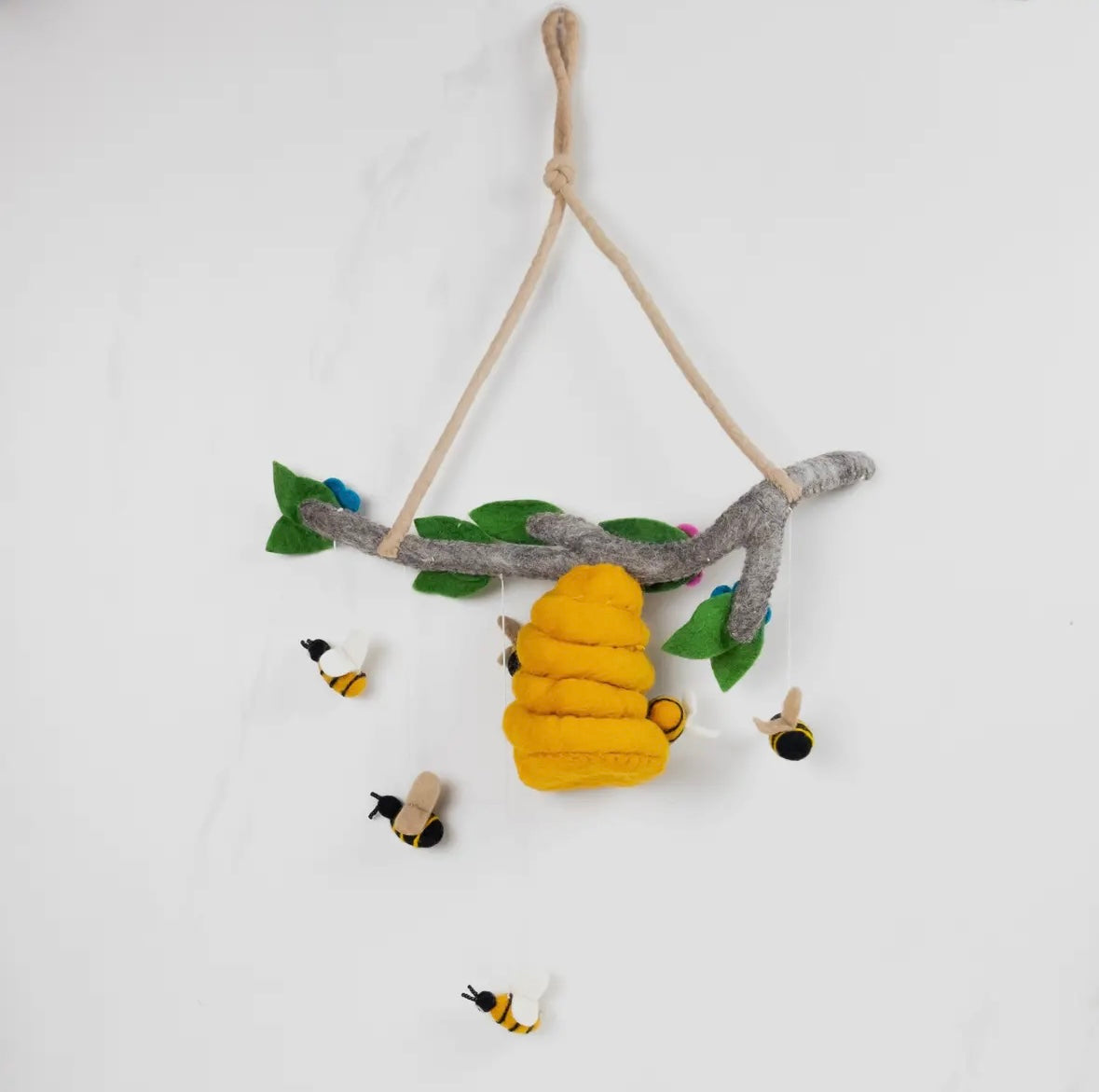 Bee Hive Wool Baby Mobile – A Buzzing Touch for the Nursery