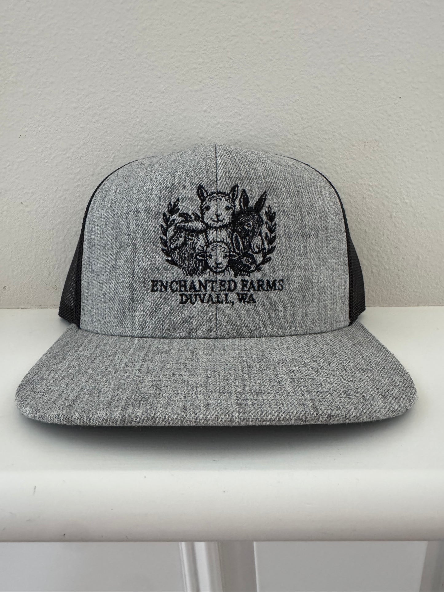 Trucker Hat / Baseball Cap