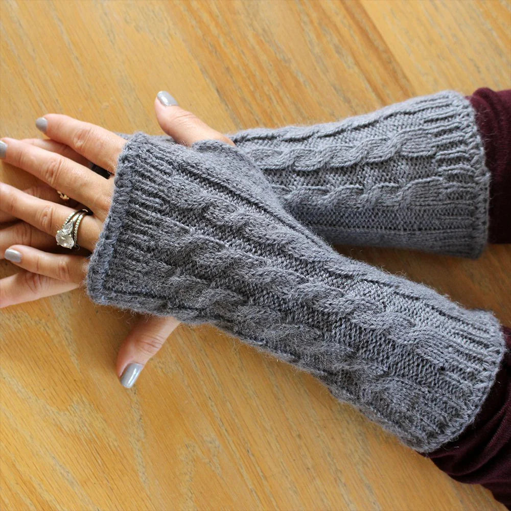 Alapca Wrist Warmers Fingerless Gloves