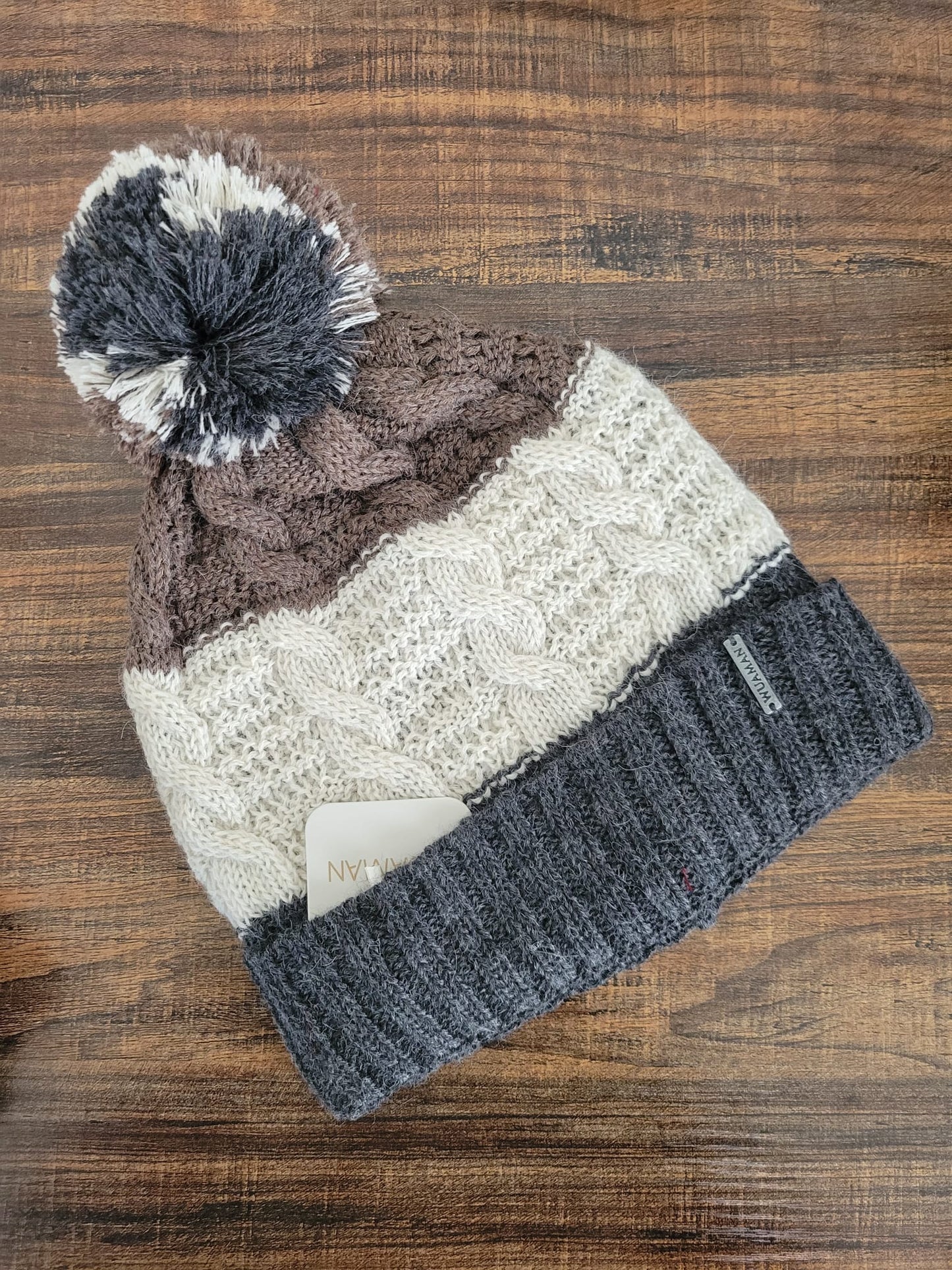 Alpaca Hand-Knit Beanie | Unisex - Brown