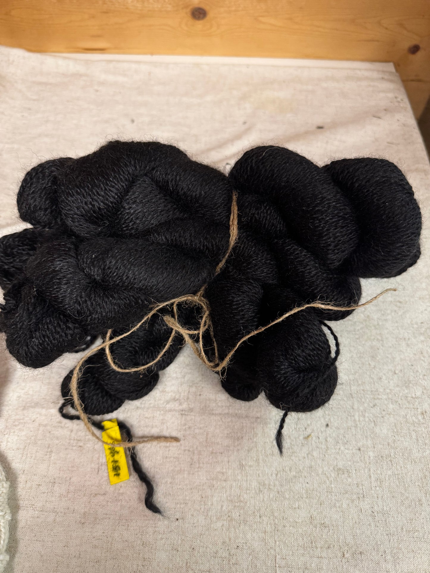 Yarn skein Sport (Belle) 100% Alpaca Black 2-ply sport wt 300 yds