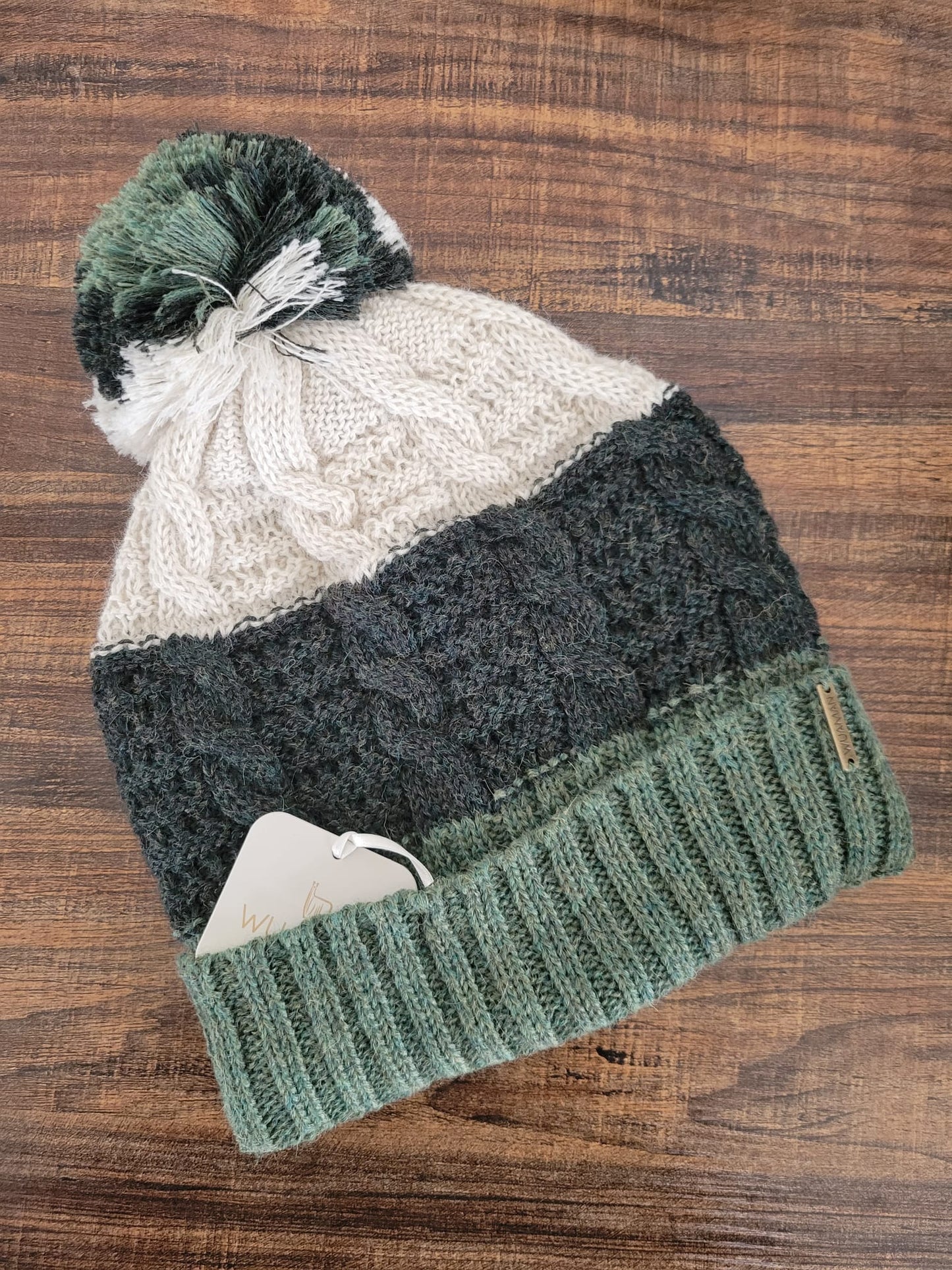 Alpaca Hand-Knit Beanie | Unisex - Brown