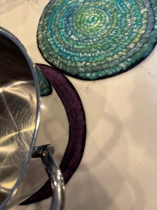 Purple Trivet from Enchanted Farms Alpaca Fiber!! 10.5”