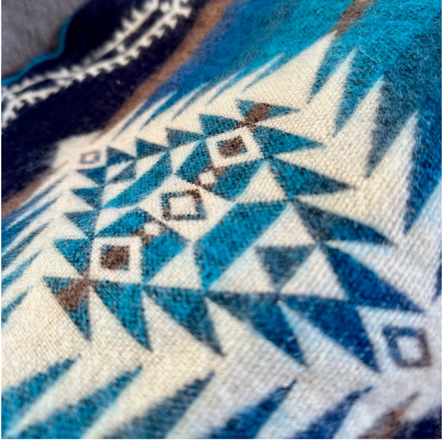 Alpaca Wool Blanket - Cuzco River Water