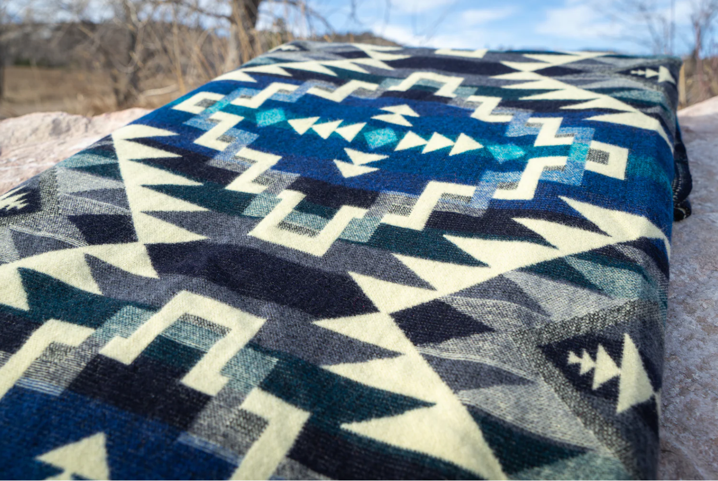 Alpaca Wool Blanket - Blue Chakana