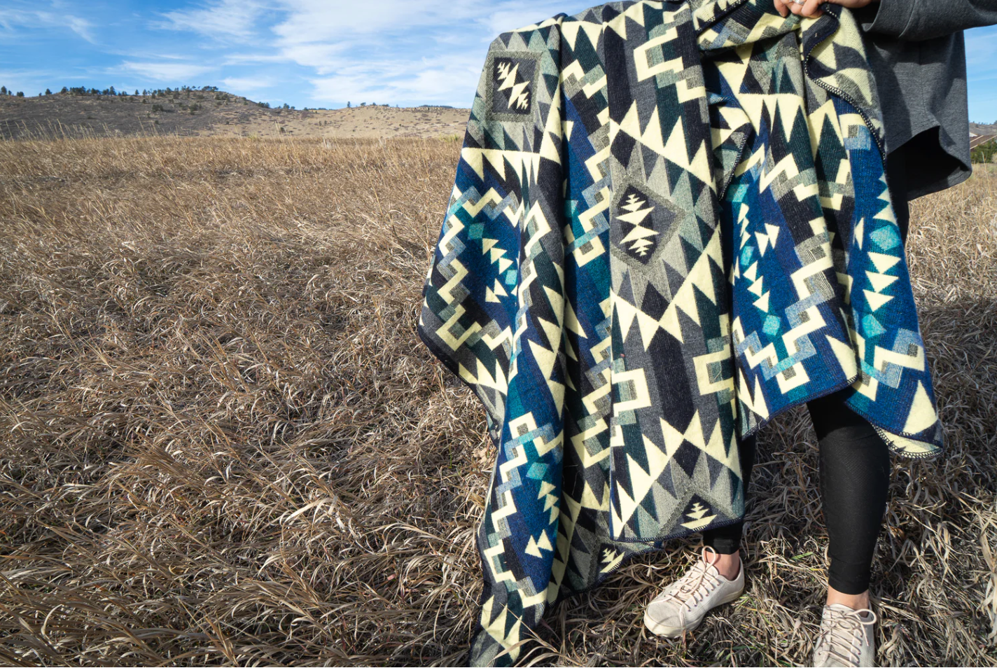 Alpaca Wool Blanket - Blue Chakana