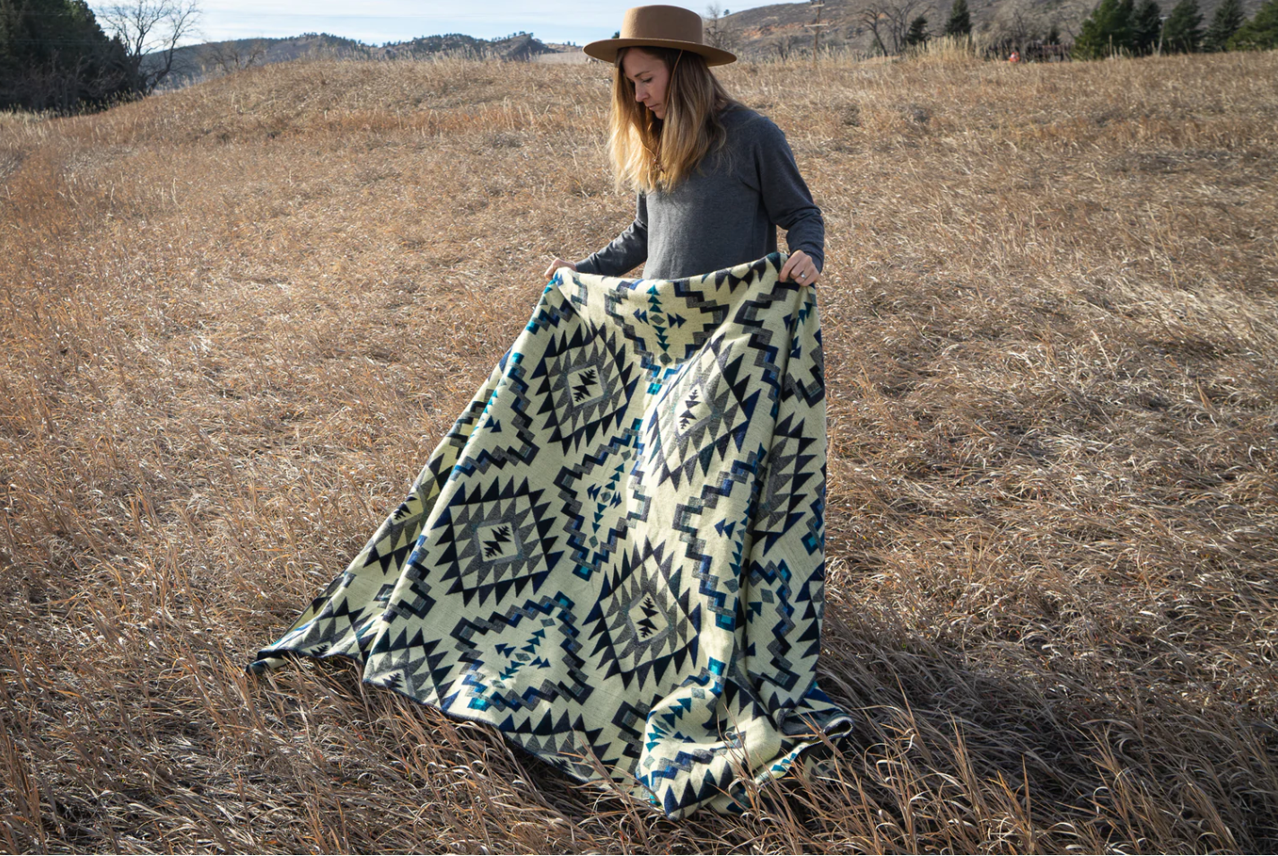 Alpaca Wool Blanket - Blue Chakana